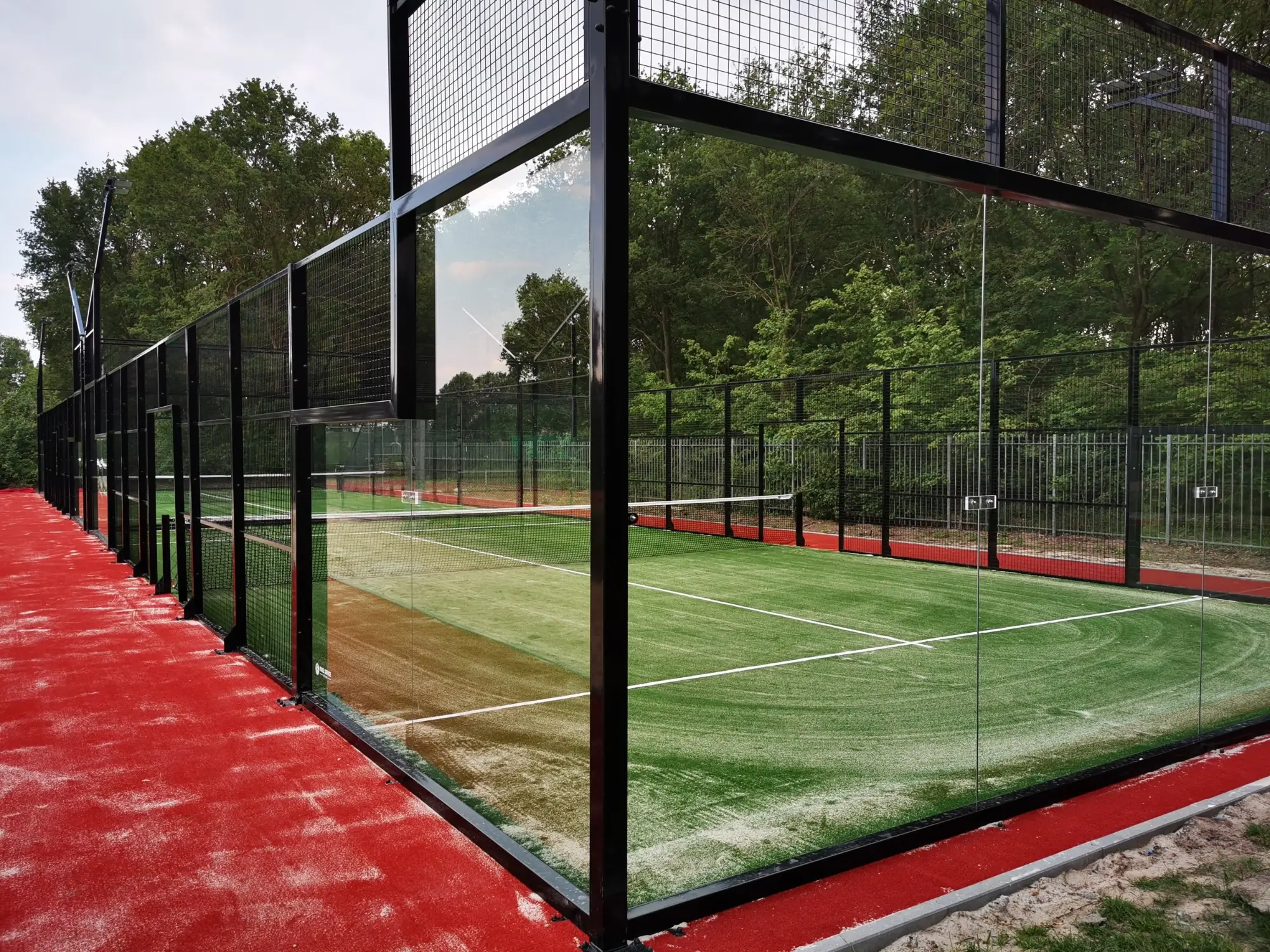 Avrupa’nın Padel Kortları Türkiye’de mi Üretiliyor?
